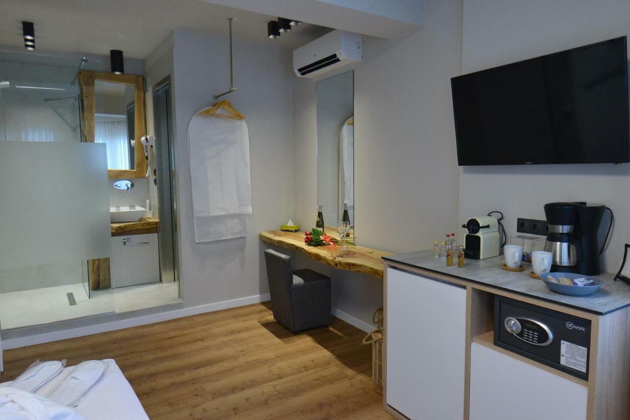 Magnifique Luxury Suites Thessaloniki Exterior photo