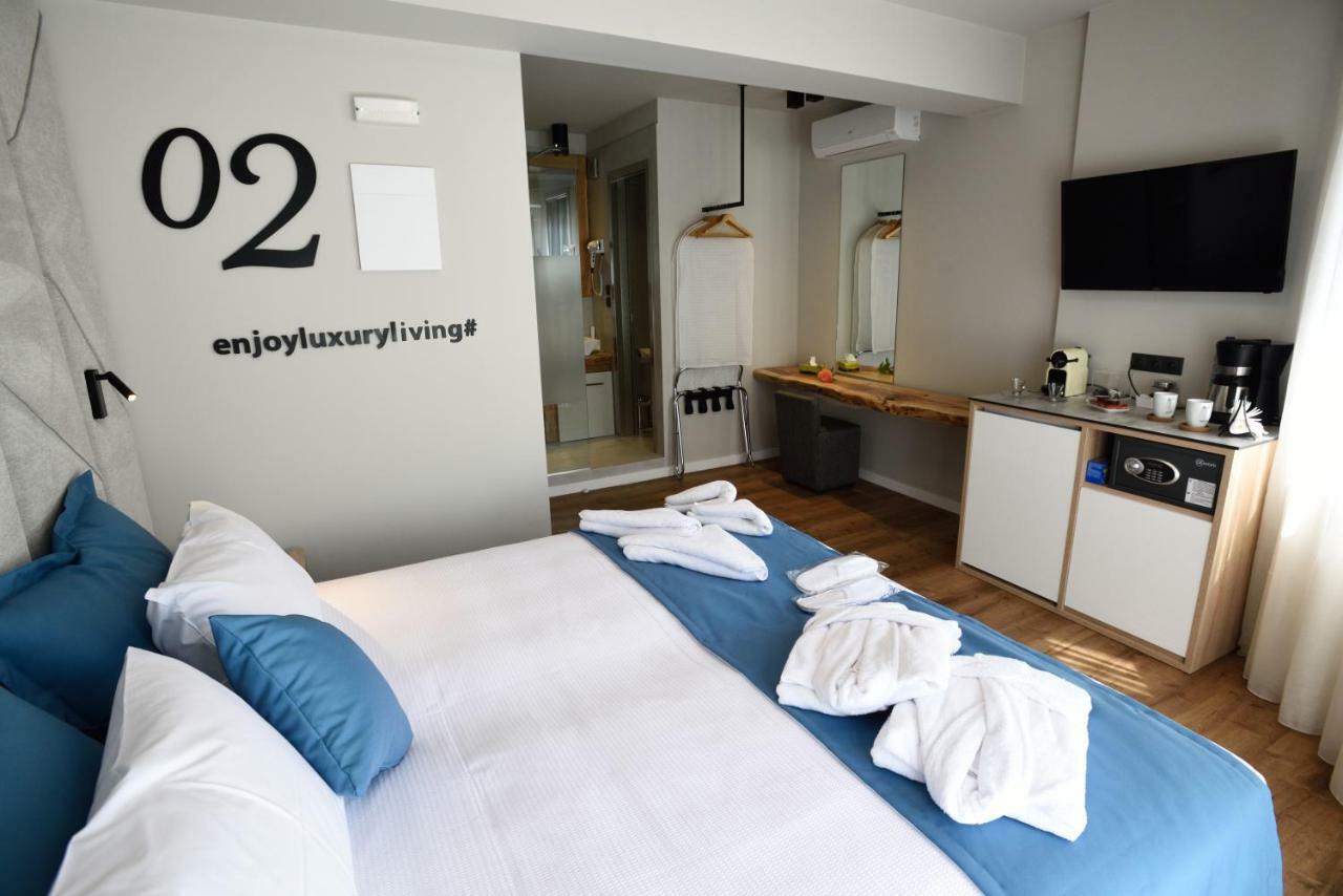 Magnifique Luxury Suites Thessaloniki Exterior photo