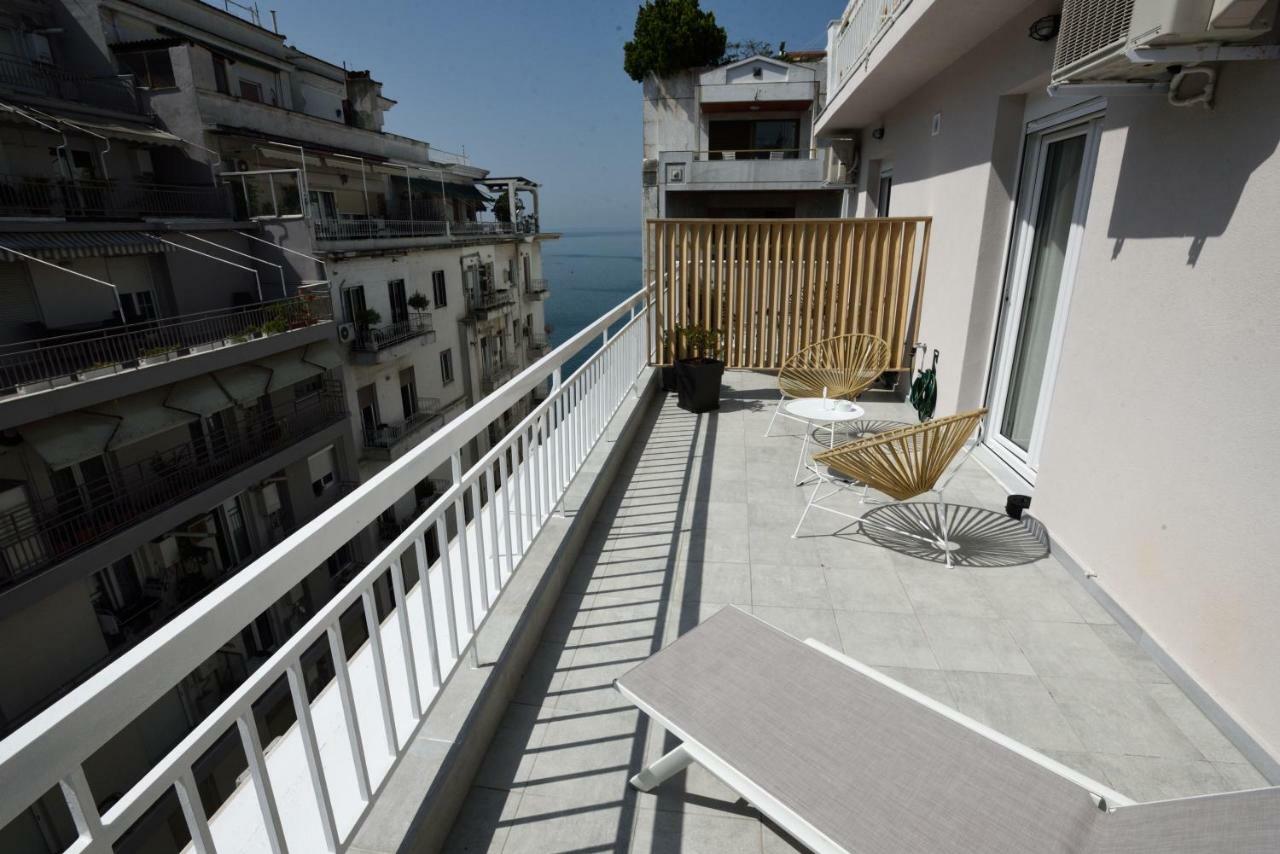Magnifique Luxury Suites Thessaloniki Exterior photo